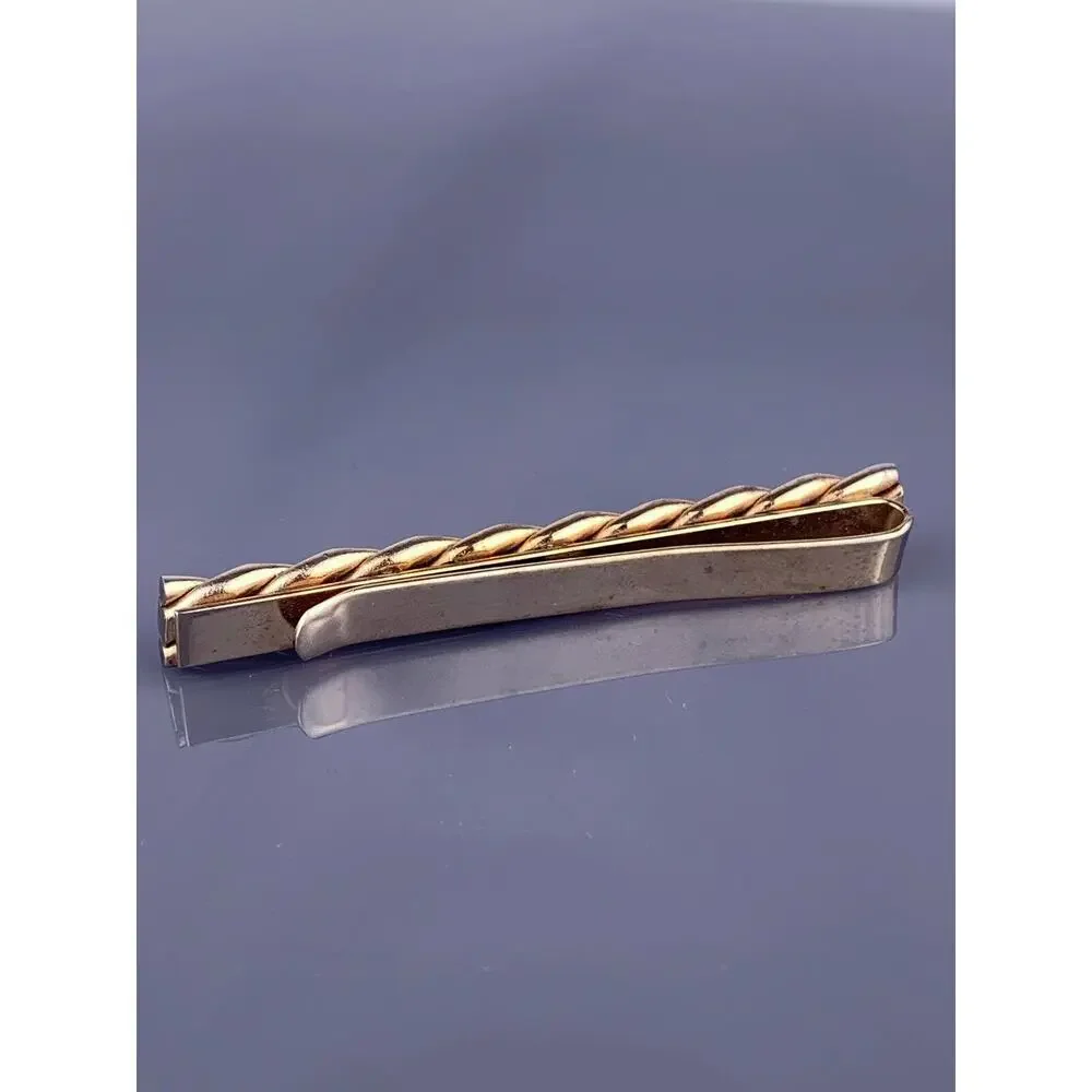 Twisted Rope Flat Chain Tie Clip Bar Gold Tone Cord Mid Century Wide Vintage